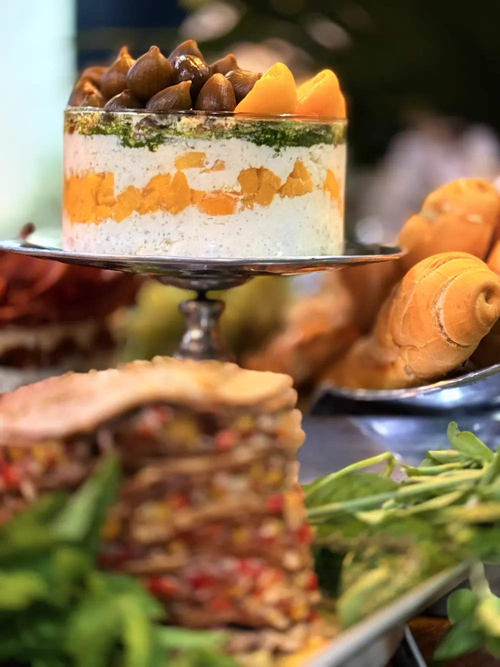 Bolo de camadas com frutas
